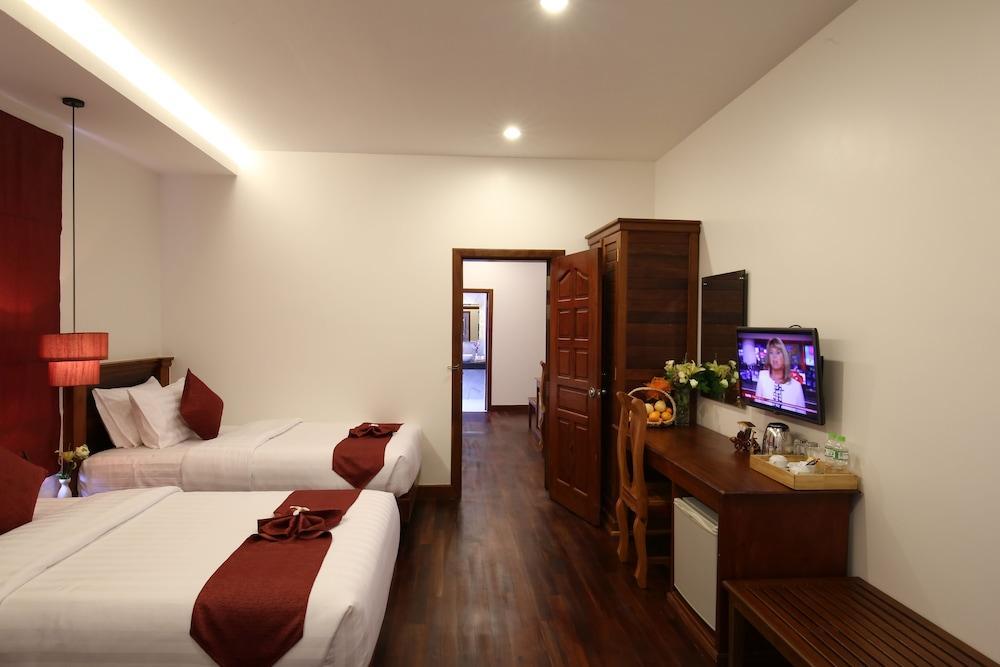 Holy Angkor Deluxe Hotel Siem Reap Extérieur photo