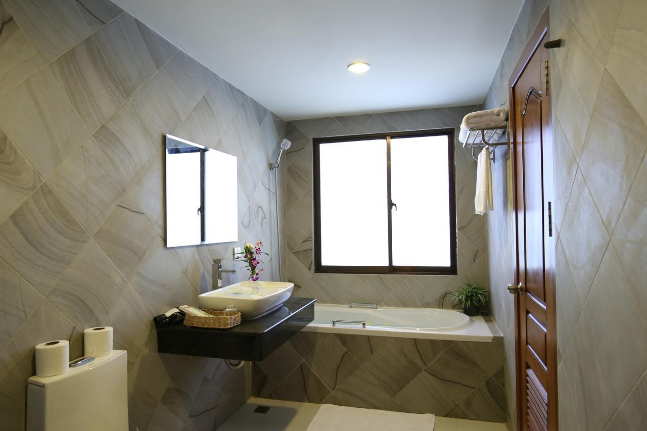 Holy Angkor Deluxe Hotel Siem Reap Extérieur photo